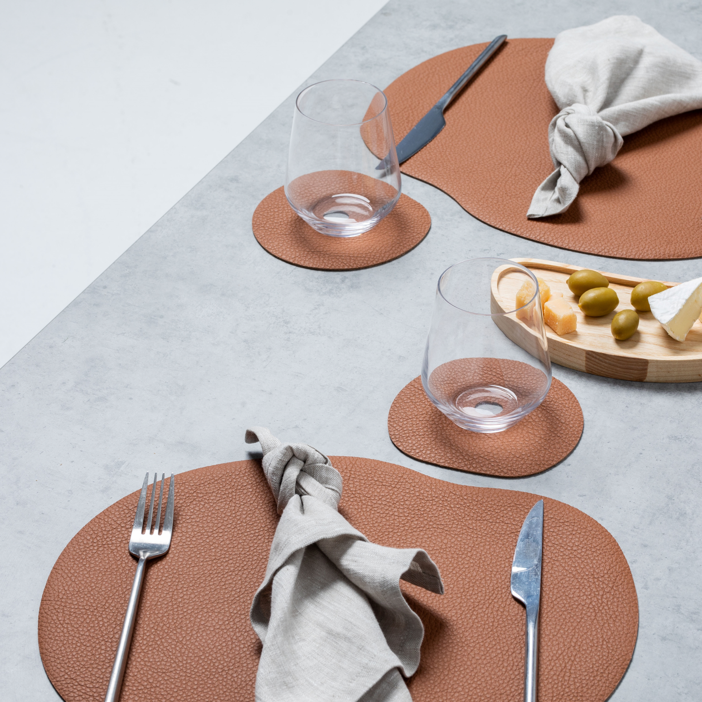 Natural leather placemat and coaster | rust brown